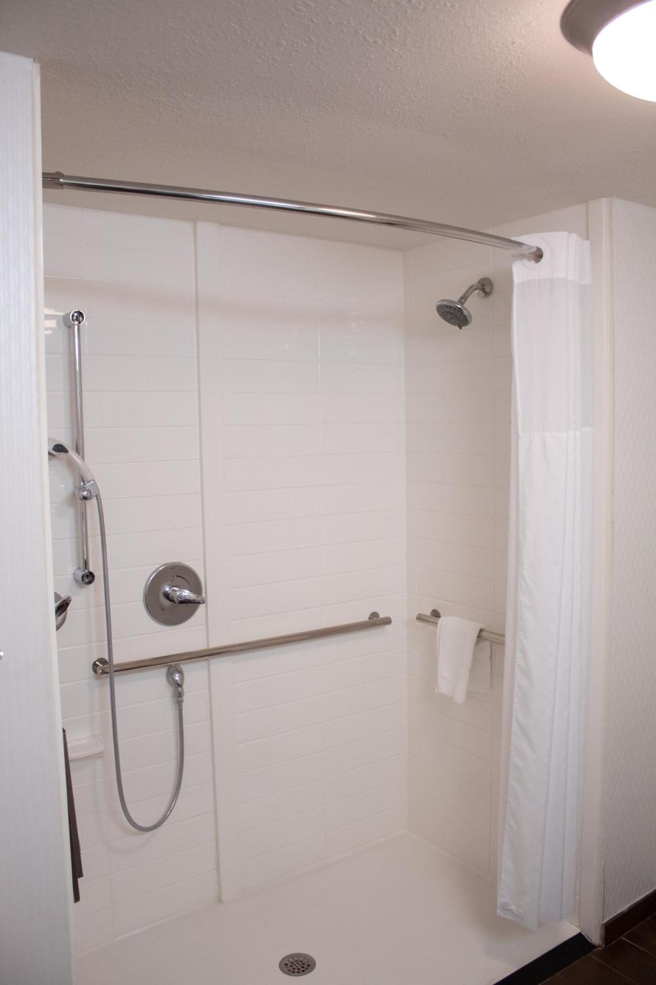 Hampton Inn & Suites Big Rapids, Mi Extérieur photo
