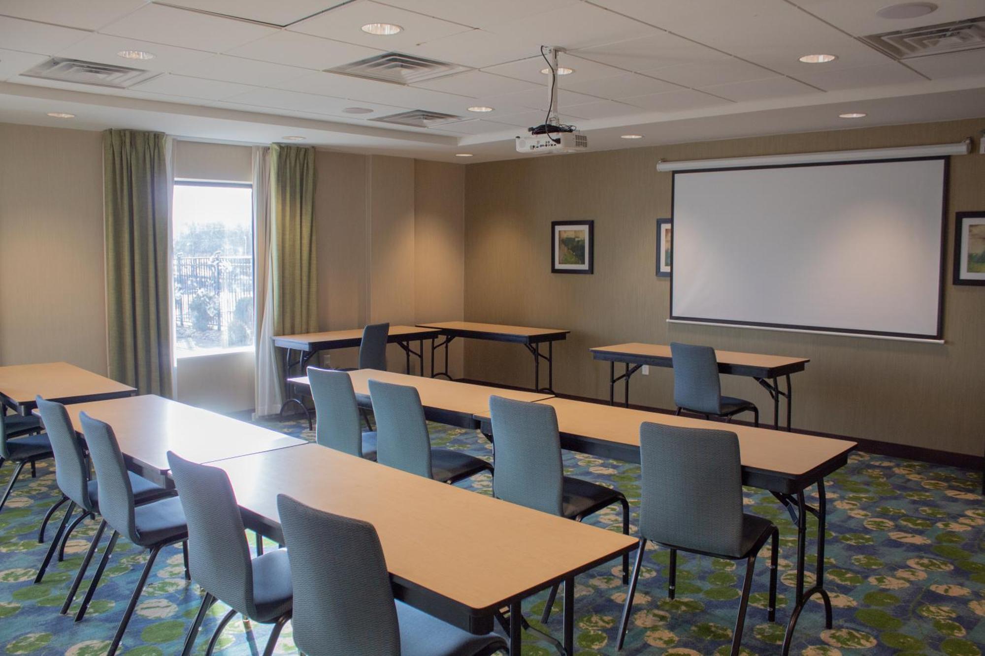Hampton Inn & Suites Big Rapids, Mi Extérieur photo
