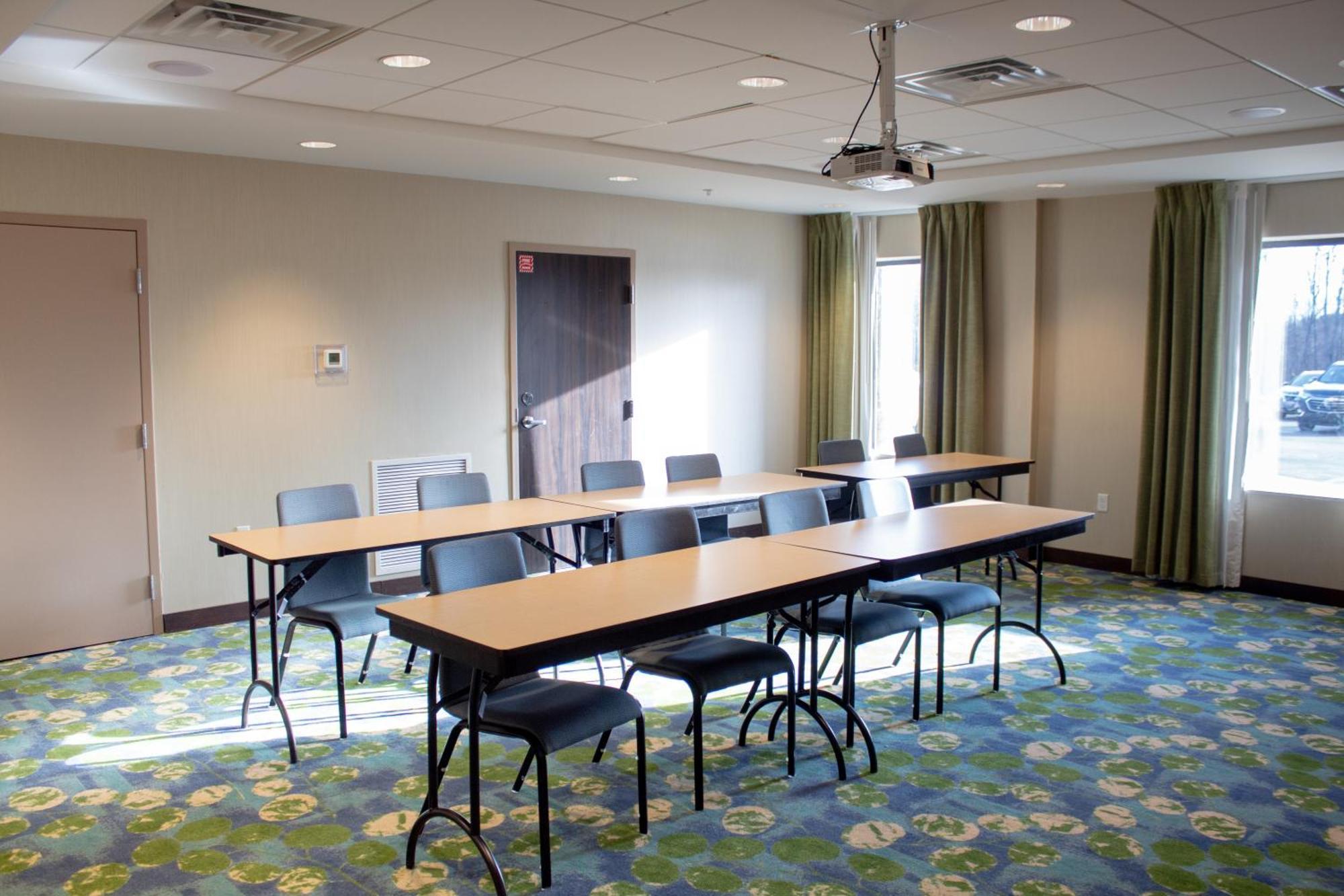 Hampton Inn & Suites Big Rapids, Mi Extérieur photo